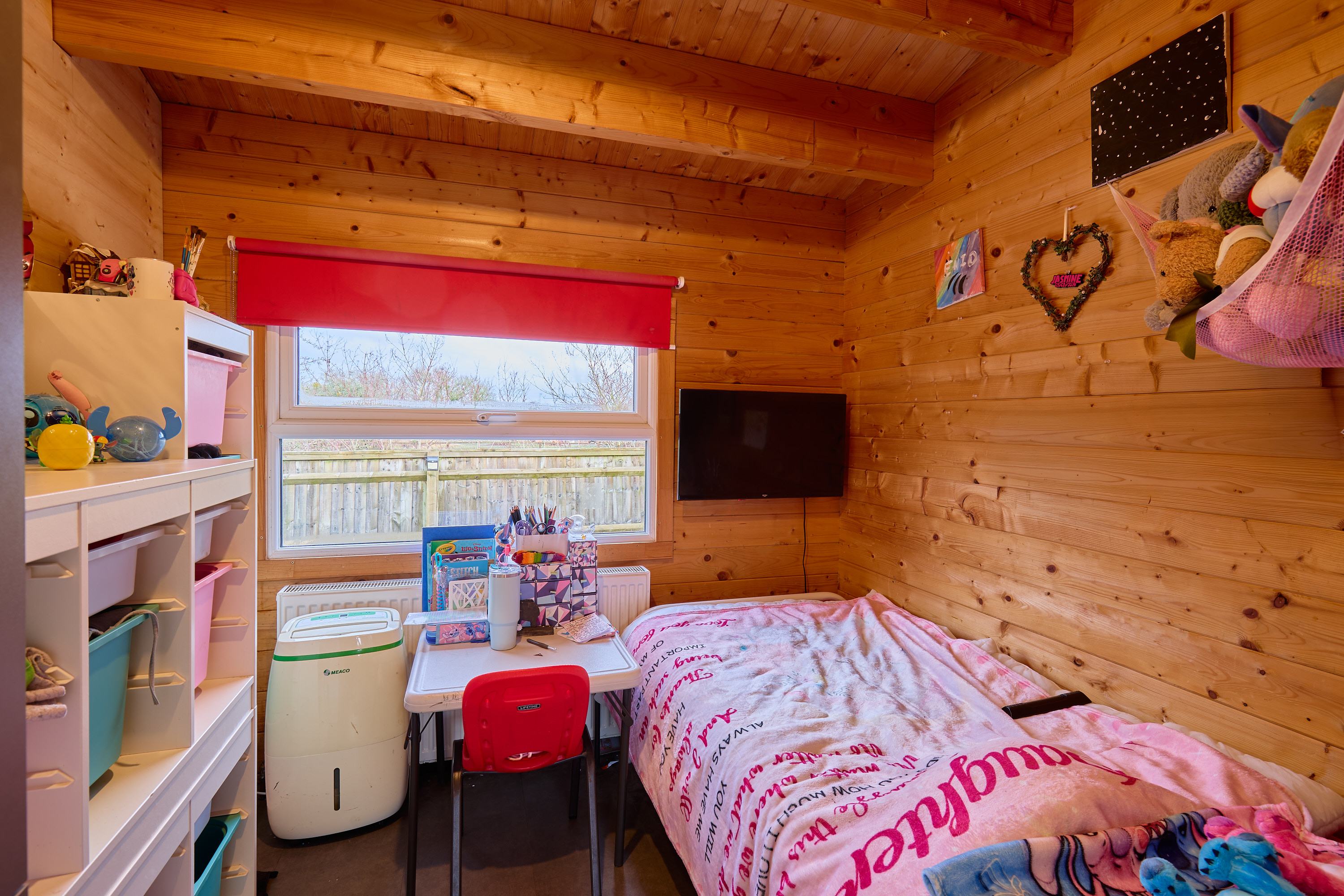Cabin - Bedroom