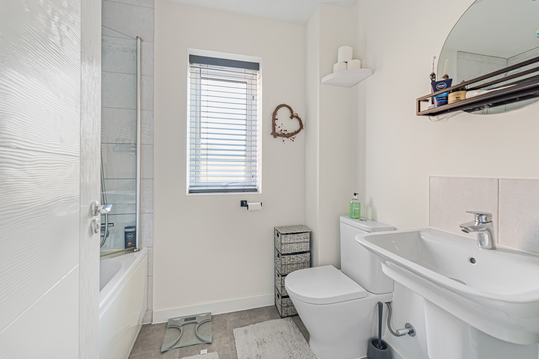 Lock Court, Brize Norton, OX18, photo 9