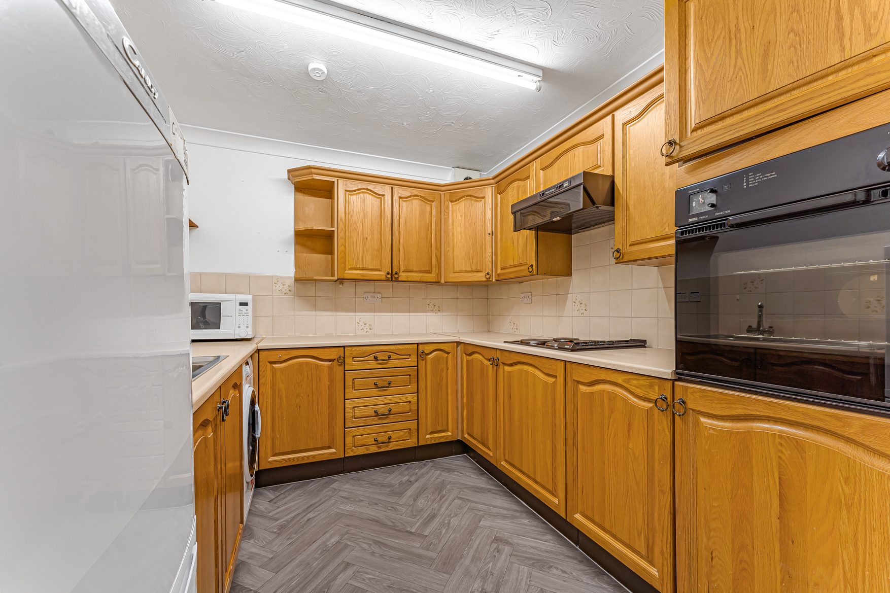 Langdale Gate, Swinbrook Court, OX28, photo 5