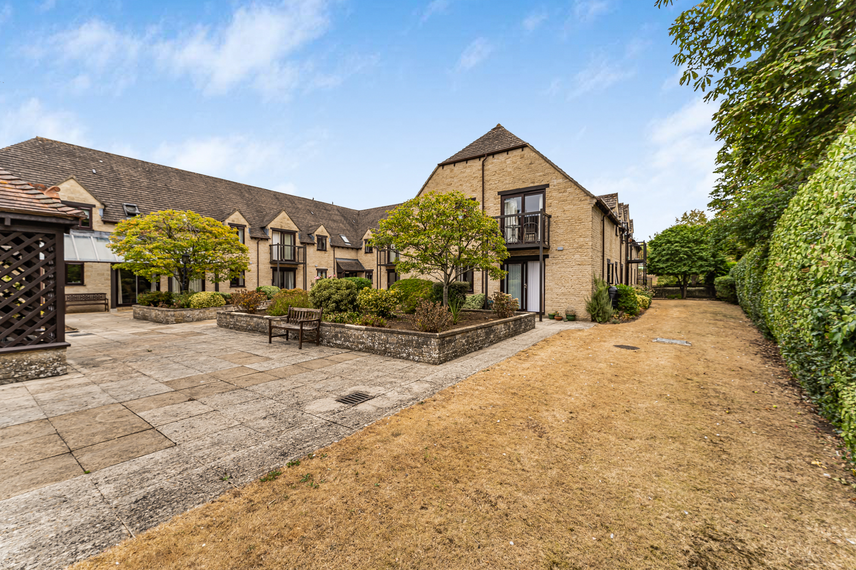 Langdale Gate, Swinbrook Court, OX28, photo 13