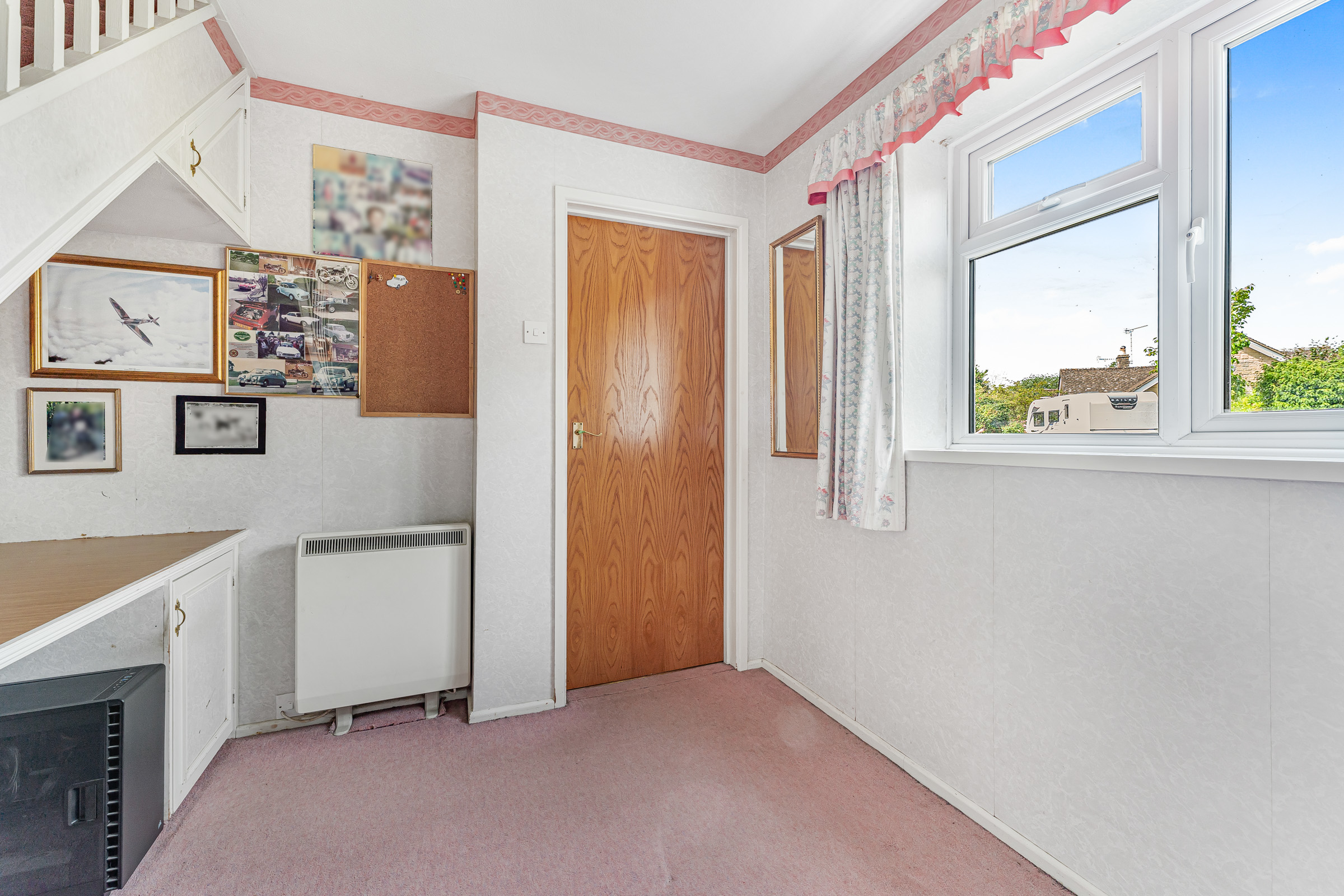 Manor Crescent, Standlake, OX29, photo 10