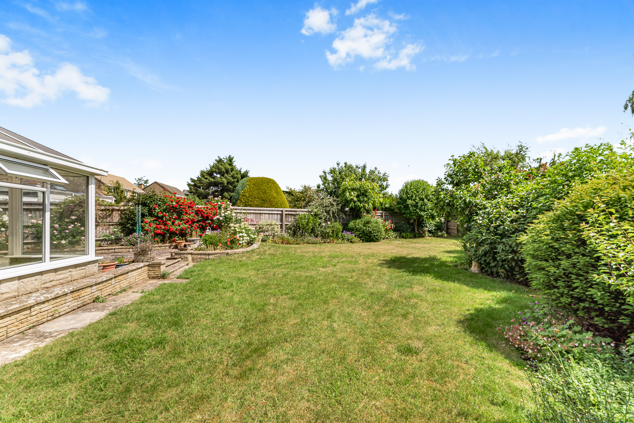 Manor Crescent, Standlake, OX29, photo 18