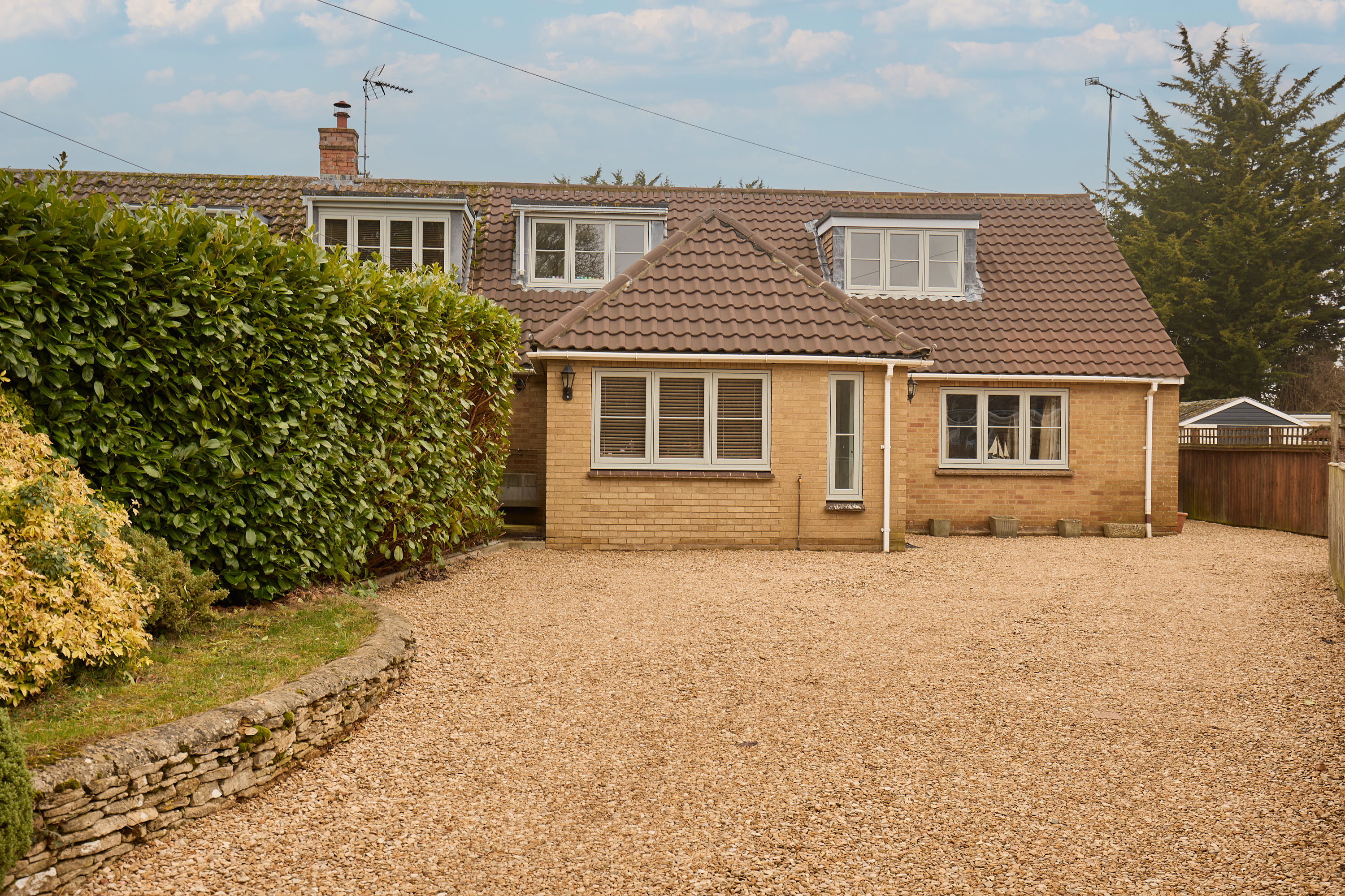 Wood Lane, Hailey, OX29