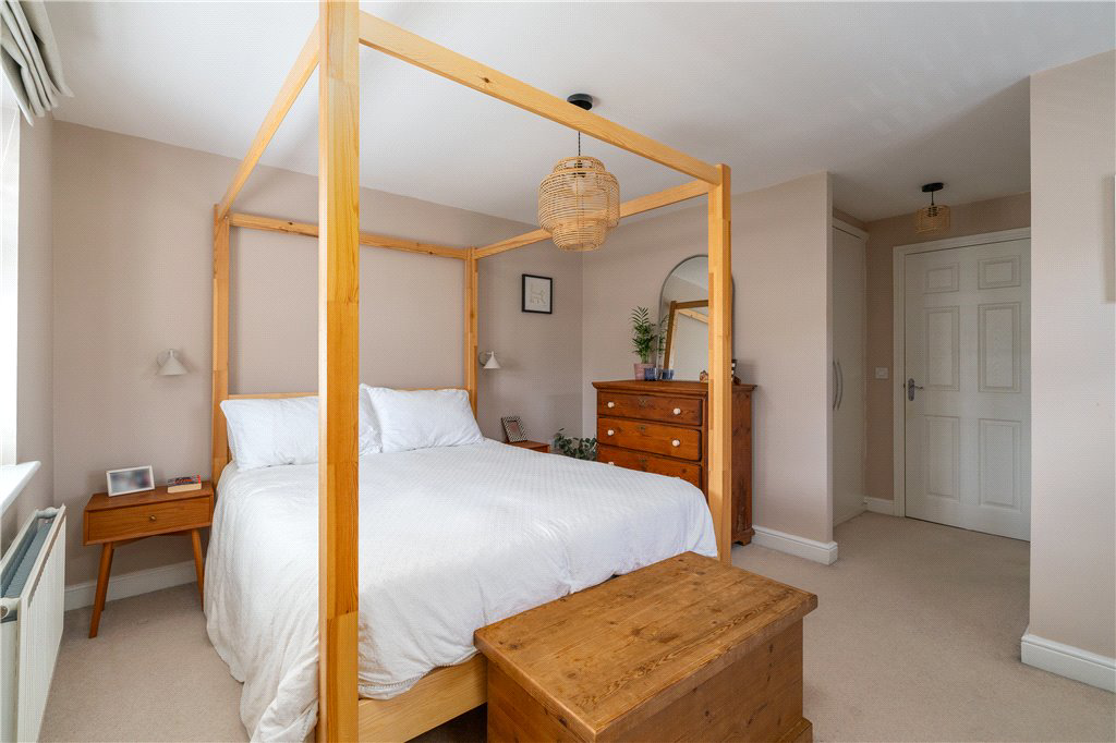 Kingsdale Avenue, Menston, Ilkley, West Yorkshire, LS29, photo 18