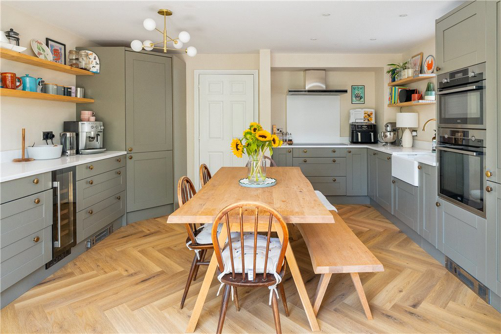 Kingsdale Avenue, Menston, Ilkley, West Yorkshire, LS29, photo 4