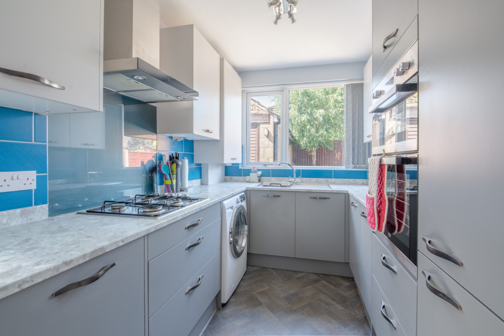 Woodside View, Cottingley, Bingley, West Yorkshire, BD16, photo 4