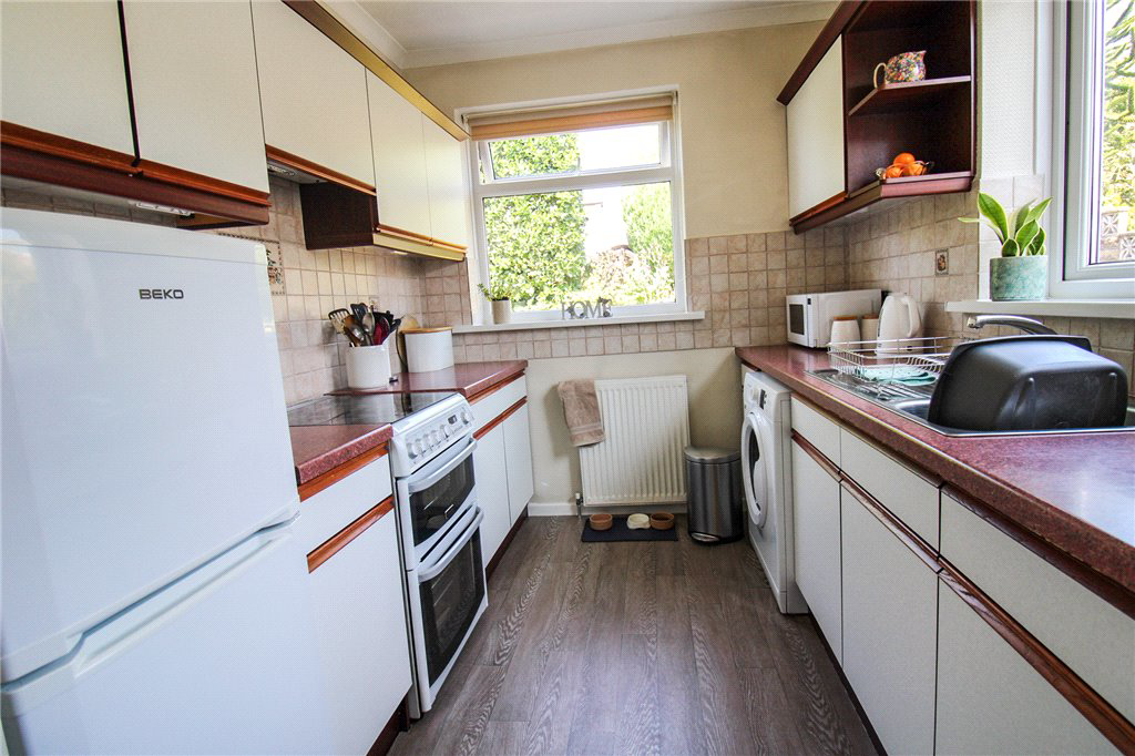 Gledhow Drive, Oxenhope, Keighley, West Yorkshire, BD22, photo 3