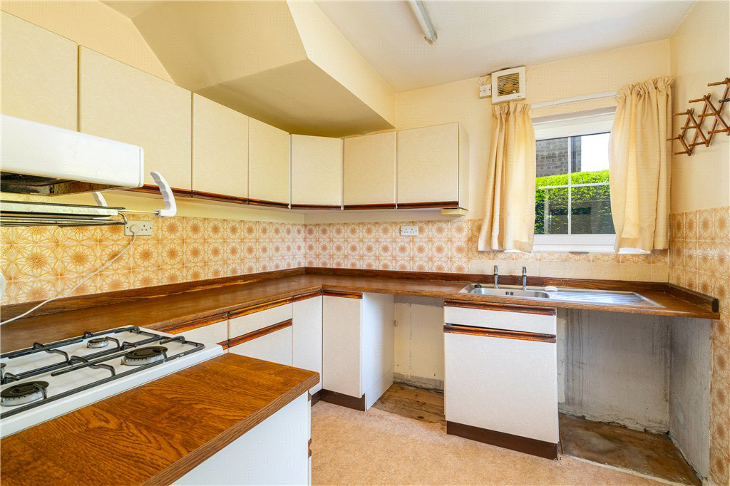 Garsdale Crescent, Baildon, Shipley, West Yorkshire, BD17, photo 8