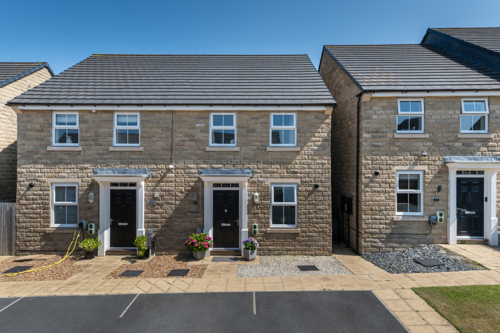 Moat Hill Close, Cullingworth, West Yorkshire, BD13