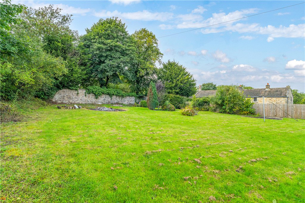 The Street, Addingham, Ilkley, West Yorkshire, LS29, photo 27