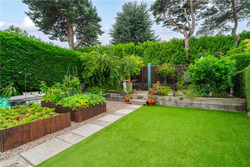 Strathallan Drive, Baildon, West Yorkshire, BD17, photo 20