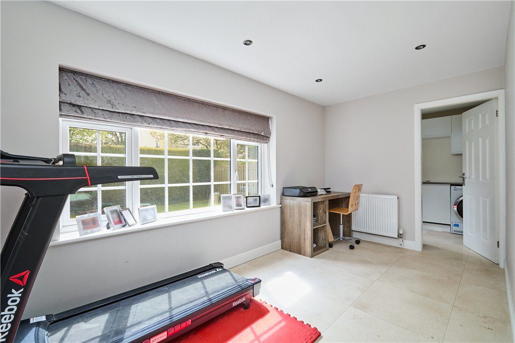 Clifford Avenue, Ilkley, West Yorkshire, LS29, photo 7