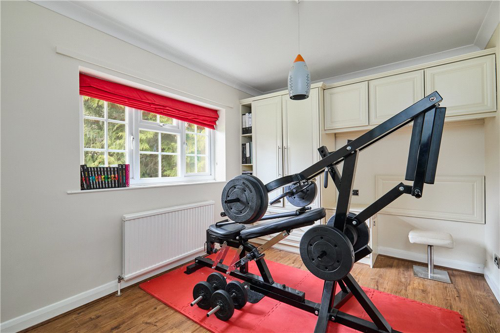 Clifford Avenue, Ilkley, West Yorkshire, LS29, photo 16
