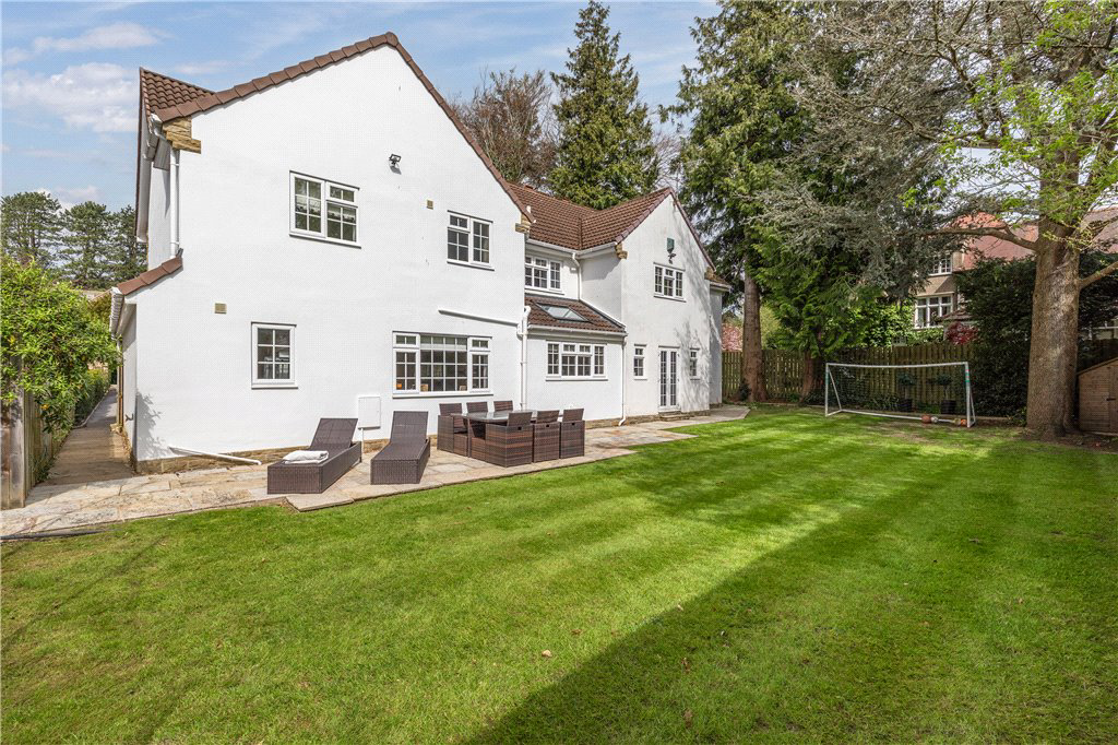 Clifford Avenue, Ilkley, West Yorkshire, LS29, photo 3