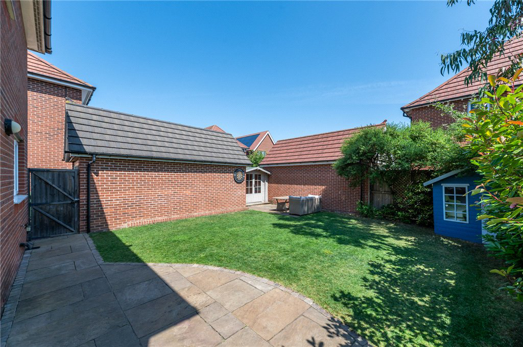 Appleyard Lane, Morley, Leeds, West Yorkshire, LS27, photo 36