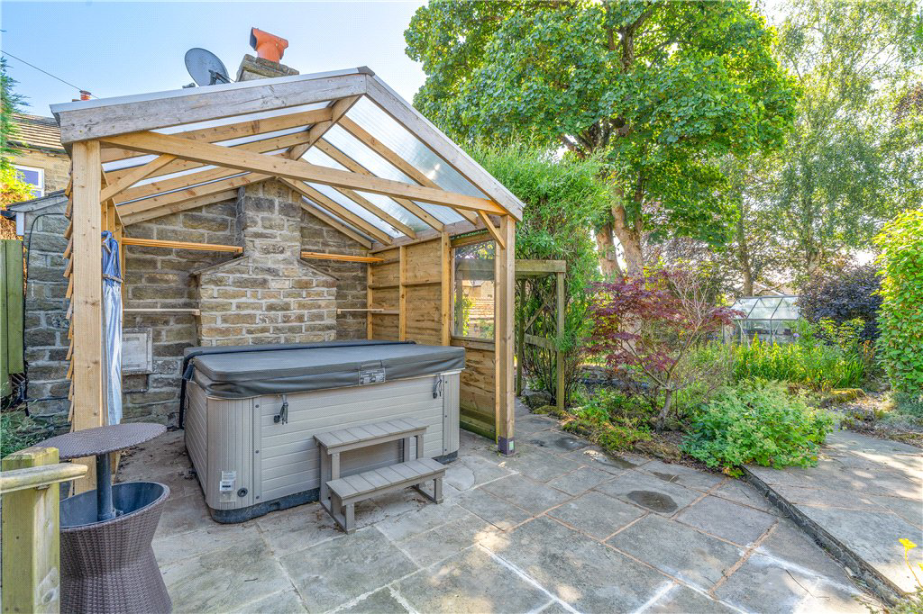 Rosedale Close, Baildon, Shipley, West Yorkshire, BD17, photo 29