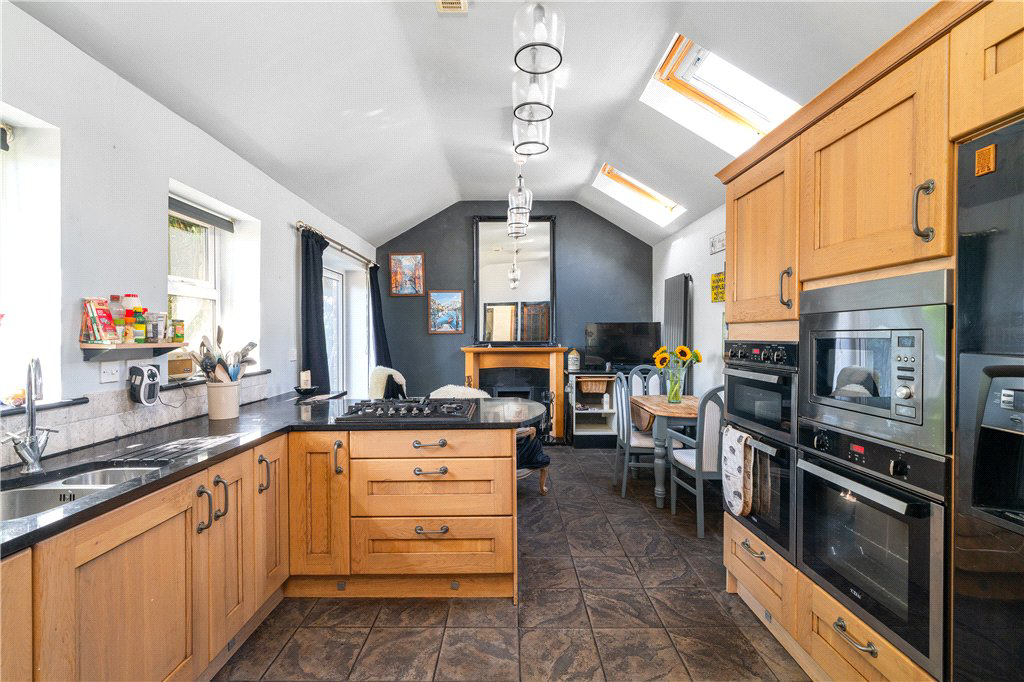 Rosedale Close, Baildon, Shipley, West Yorkshire, BD17, photo 4