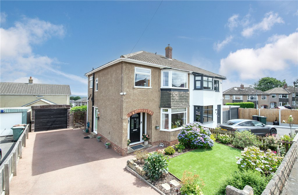 Heaton Close, Baildon, West Yorkshire, BD17