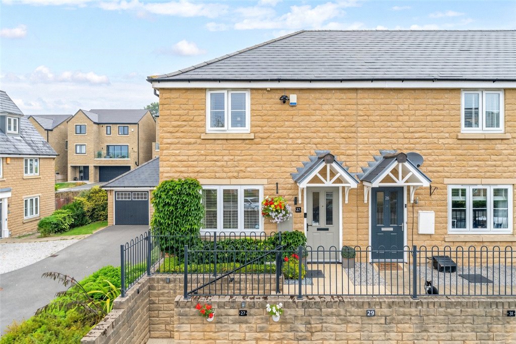 Honey Pot Drive, Baildon, Shipley, West Yorkshire, BD17
