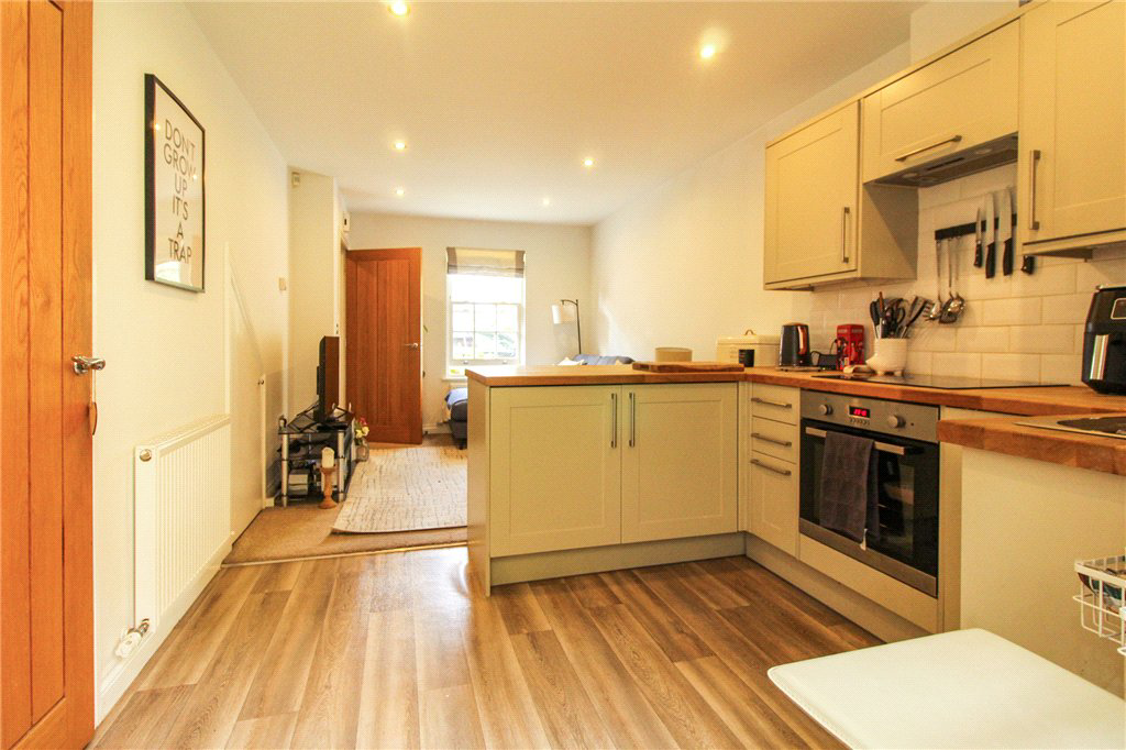Cathedral Court, Ripon, North Yorkshire, HG4, photo 3