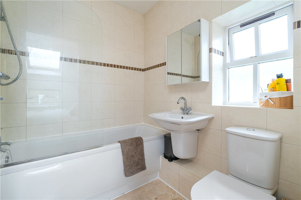 Park Road, Guiseley, Leeds, West Yorkshire, LS20, photo 15