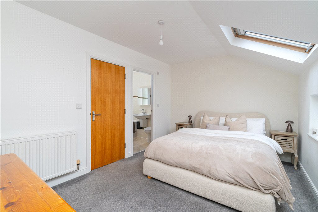 Park Road, Guiseley, Leeds, West Yorkshire, LS20, photo 18