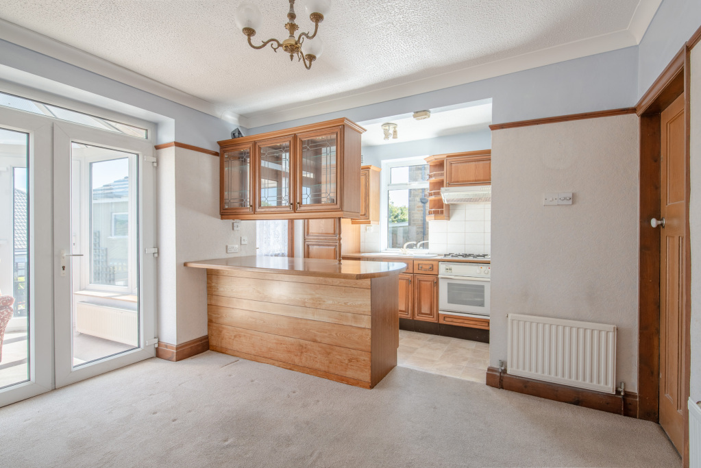 Manor Drive, Cottingley, Bingley, West Yorkshire, BD16, photo 3