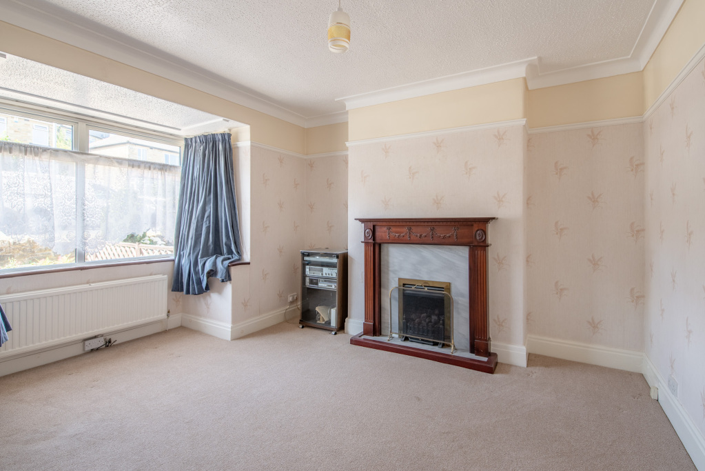 Manor Drive, Cottingley, Bingley, West Yorkshire, BD16, photo 2