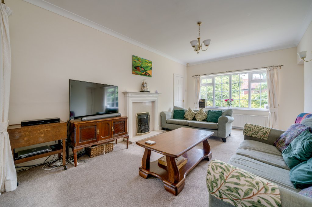Netheredge Drive, Knaresborough, North Yorkshire, HG5, photo 2