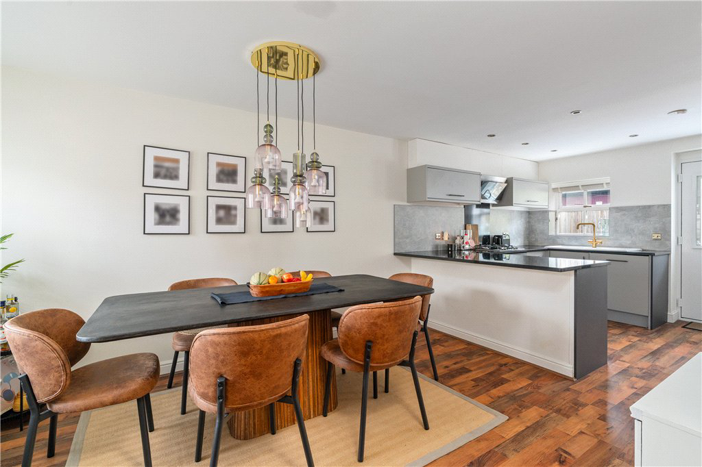Park Road, Guiseley, Leeds, West Yorkshire, LS20, photo 9