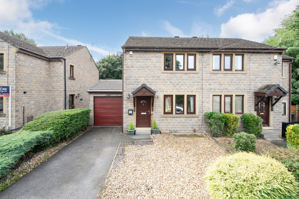 Gloucester Road, Bingley, West Yorkshire, BD16