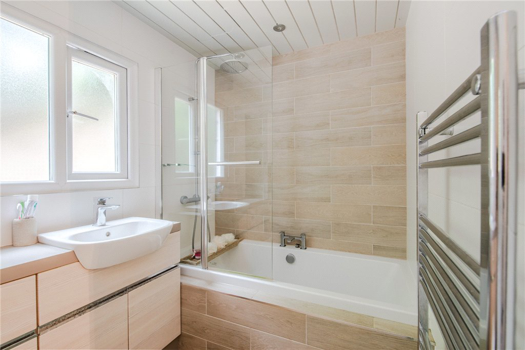 Western Avenue, Riddlesden, Keighley, West Yorkshire, BD20, photo 14