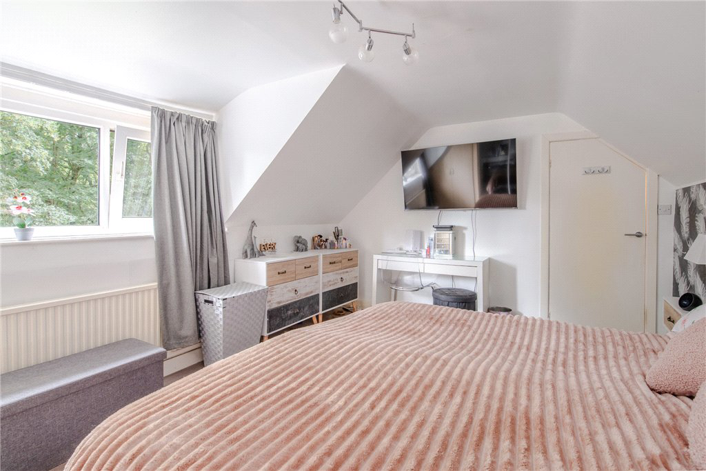 Western Avenue, Riddlesden, Keighley, West Yorkshire, BD20, photo 17