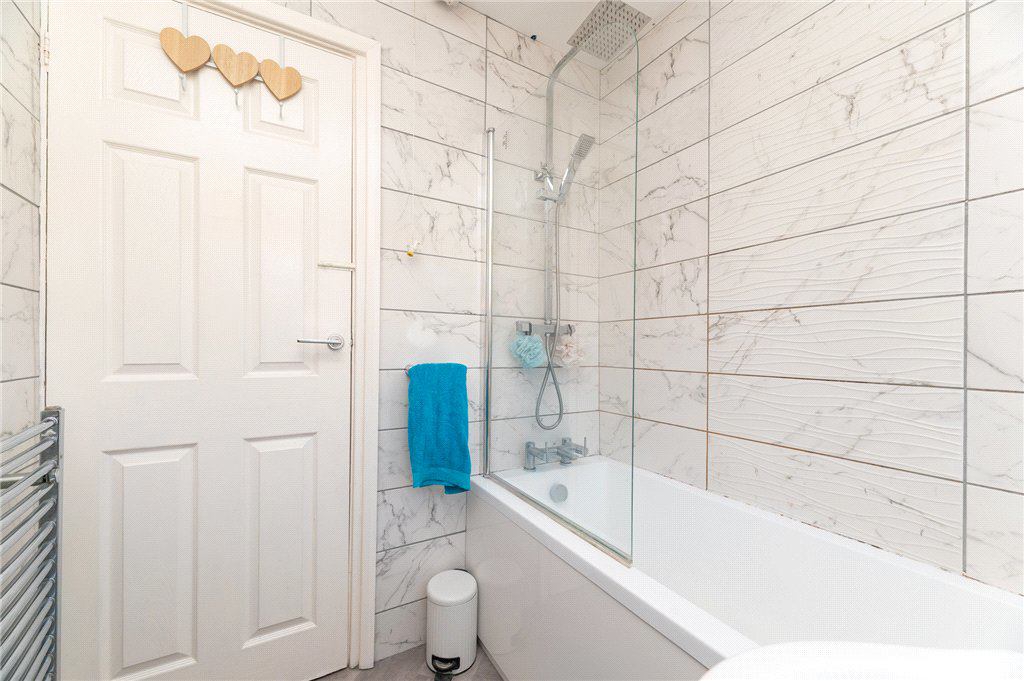 Westwood Court, Leeds, West Yorkshire, LS10, photo 19