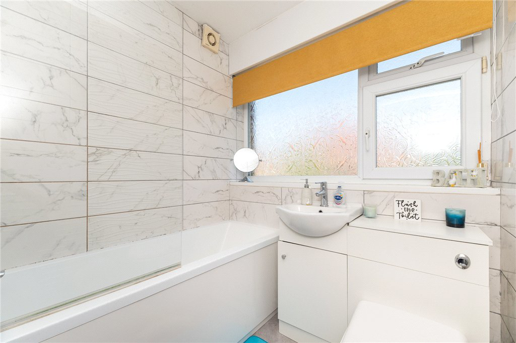 Westwood Court, Leeds, West Yorkshire, LS10, photo 18