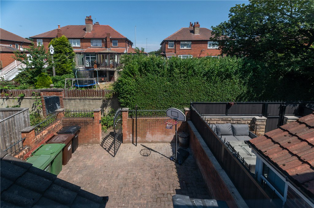 Westwood Court, Leeds, West Yorkshire, LS10, photo 24