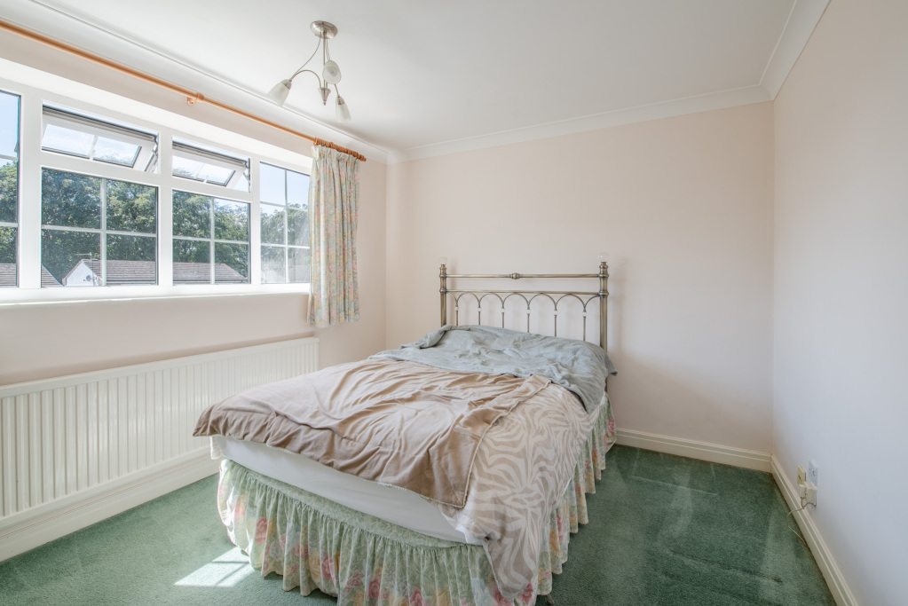 Oakwood Drive, Bingley, West Yorkshire, BD16, photo 11