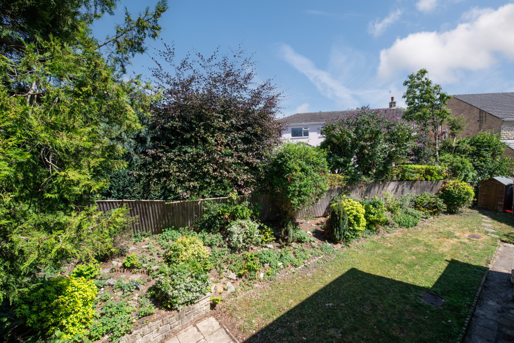 Oakwood Drive, Bingley, West Yorkshire, BD16, photo 24