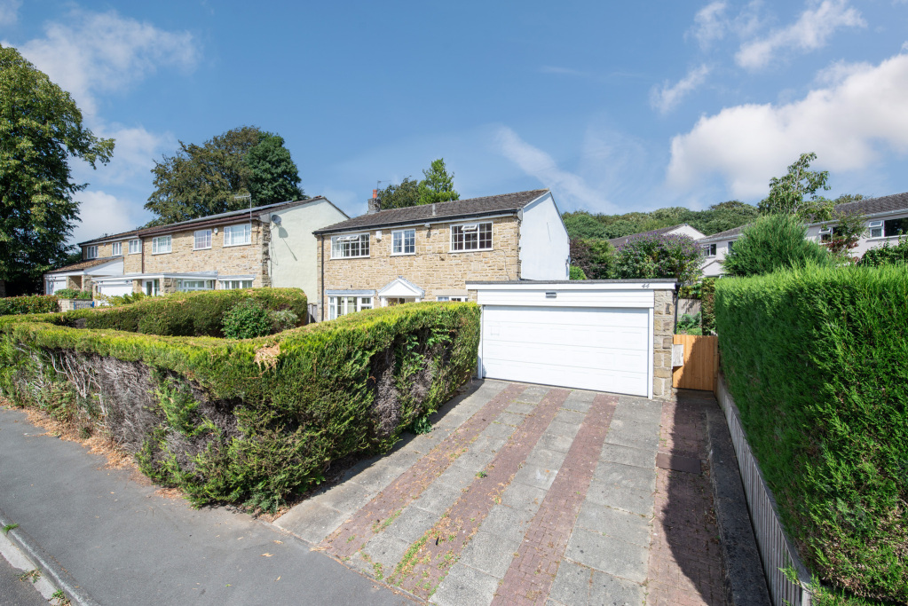 Oakwood Drive, Bingley, West Yorkshire, BD16, photo 15