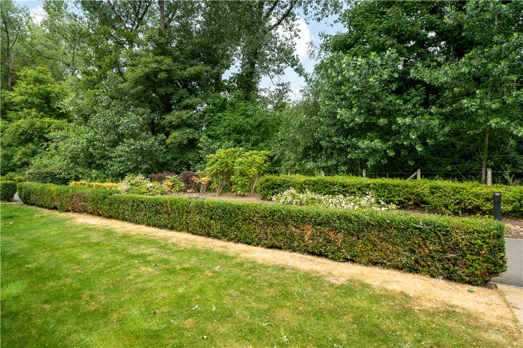 Riverside Walk, Otley, West Yorkshire, LS21, photo 19
