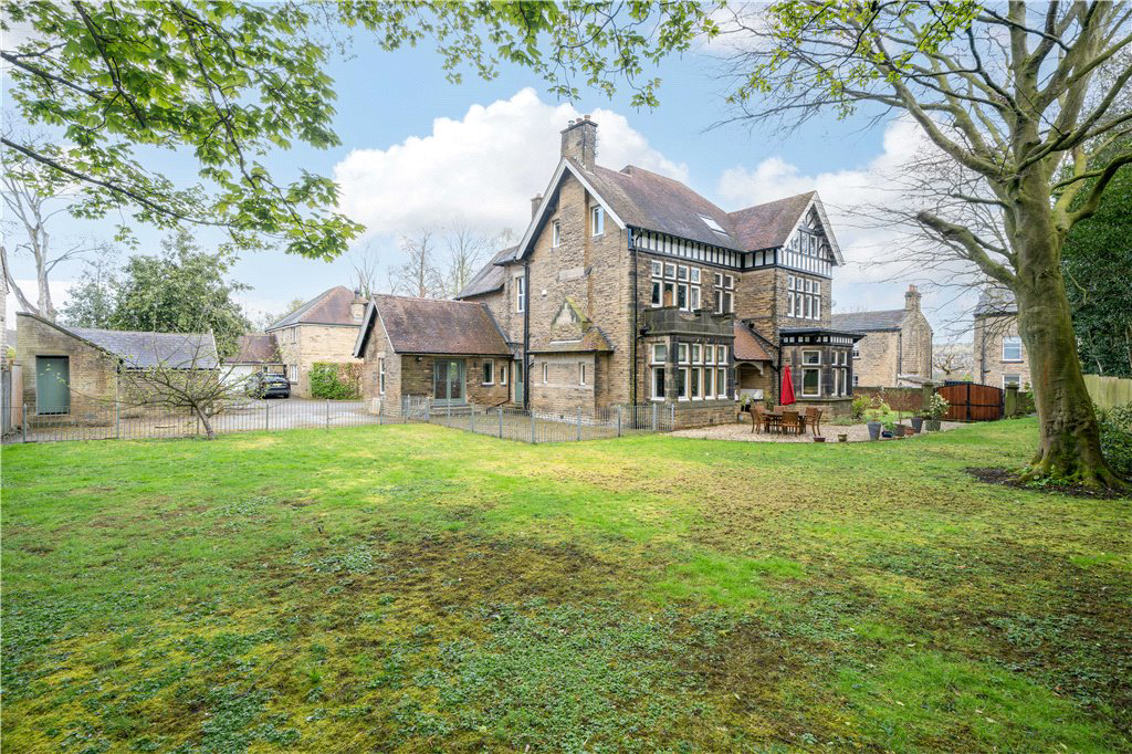 Station Road, Baildon, West Yorkshire, BD17, photo 39