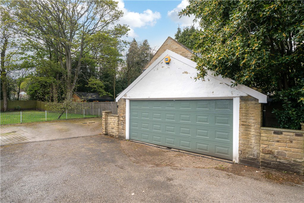 Station Road, Baildon, West Yorkshire, BD17, photo 45