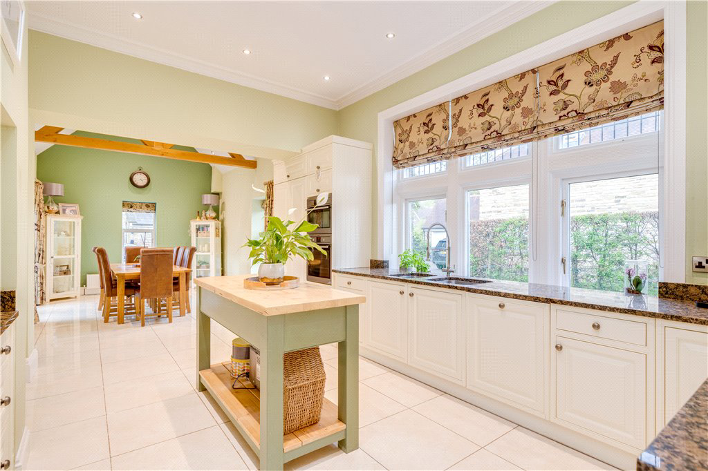 Station Road, Baildon, West Yorkshire, BD17, photo 3