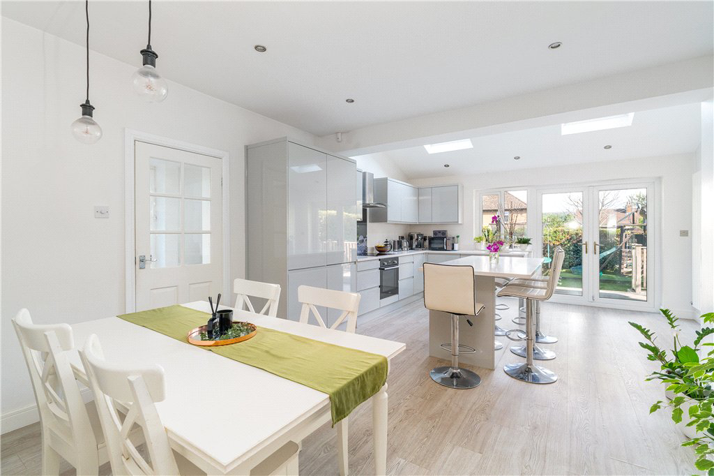 Valley Drive, Ilkley, West Yorkshire, LS29, photo 2