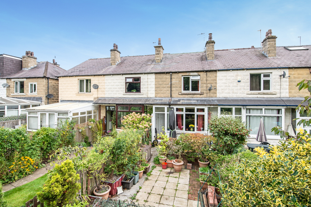 Aire View Avenue, Bingley, West Yorkshire, BD16