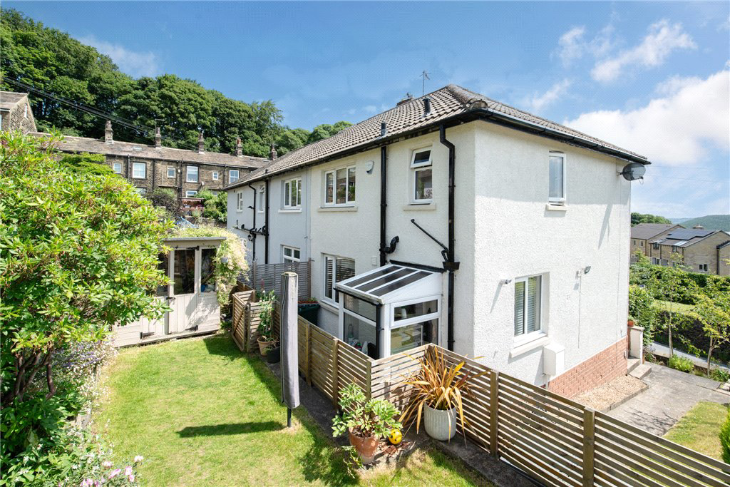 Keighley Road, Harden, Bingley, BD16