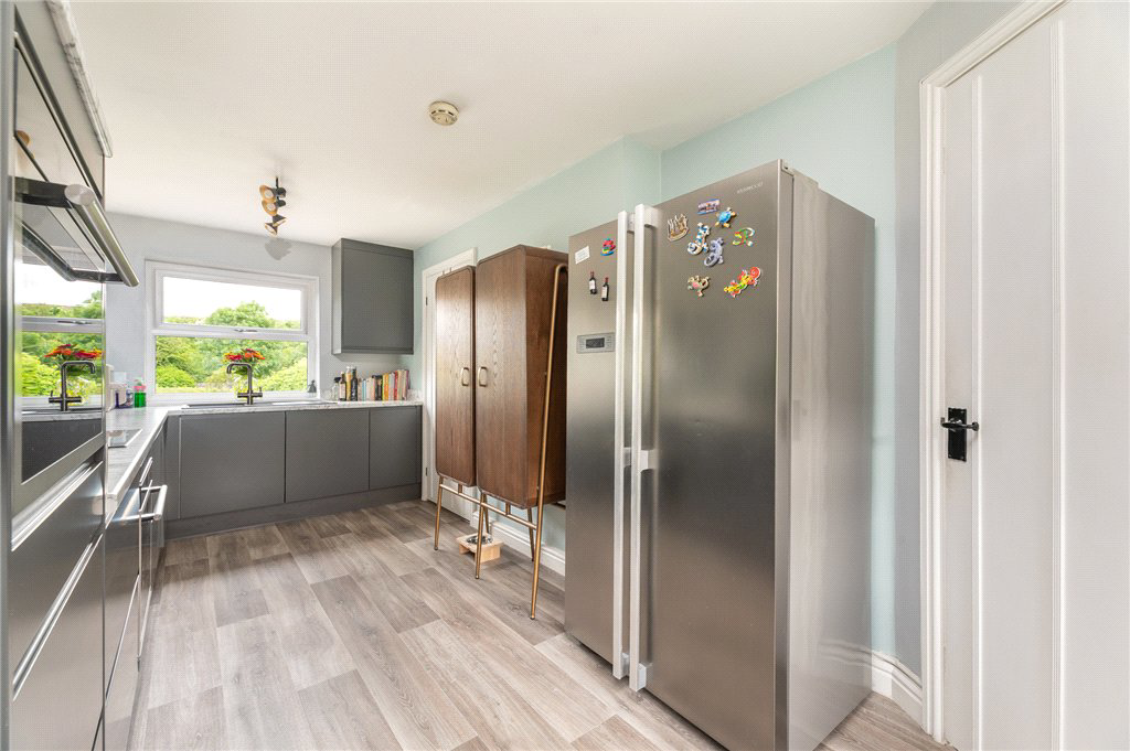 Renaissance Court, Churwell, Morley, Leeds, LS27, photo 9
