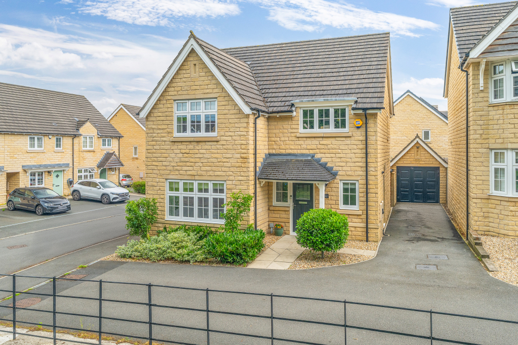 Hawthorne Road, Steeton, West Yorkshire, BD20