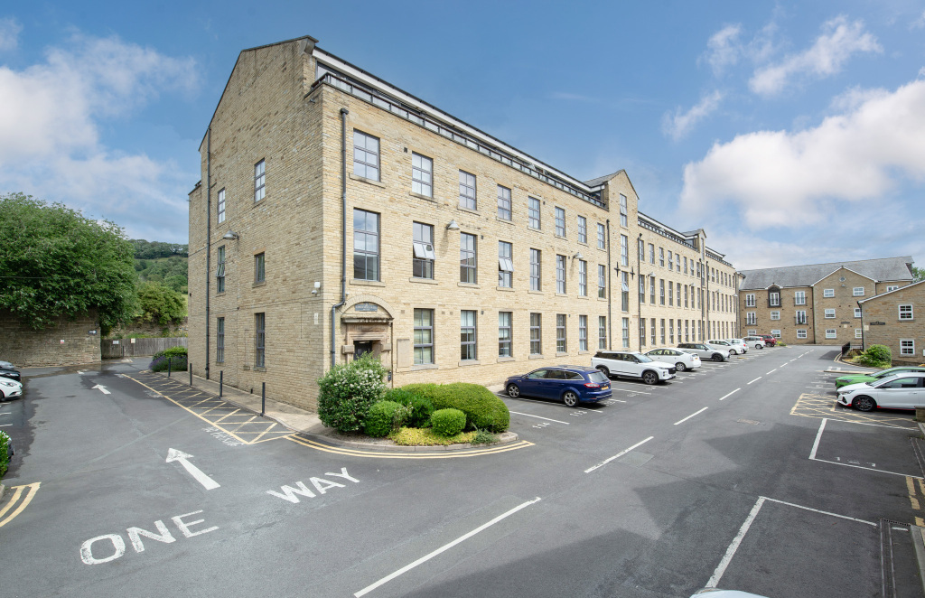 Wood Street, Bingley, BD16