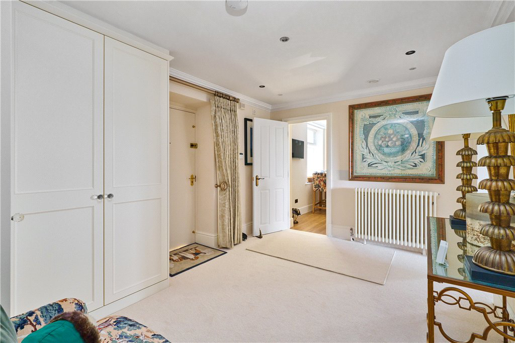 Brodrick Drive, Ilkley, West Yorkshire, LS29, photo 13